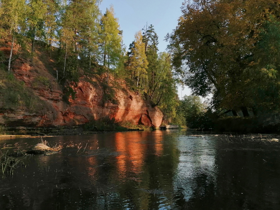 Геологические обнажения на реке Оредеж